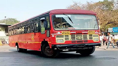 st bus
