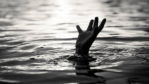 खालापूरमध्ये मुंबईचा पर्यटक बुडाला 
