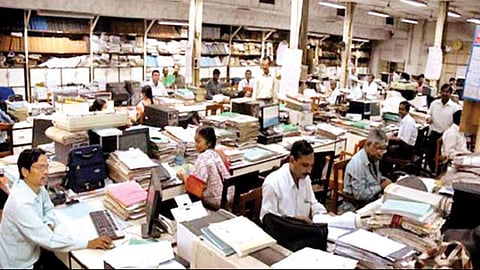 govrtrment employees 