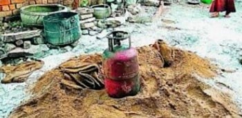 gas cylinder fire