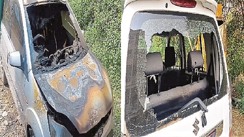 some bad people damaging cars parked out of house in nagpur 