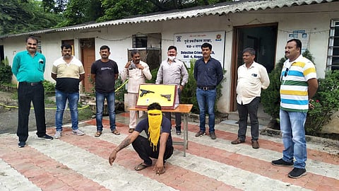 Three arrested with pistols in Nagpur