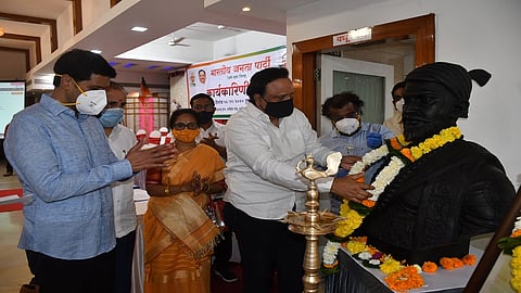 ठाण्यात कमळ फुलवण्याची रणनीती; कार्यकारिणी बैठकीत आशीष शेलारांचे तयारीचे आवाहन