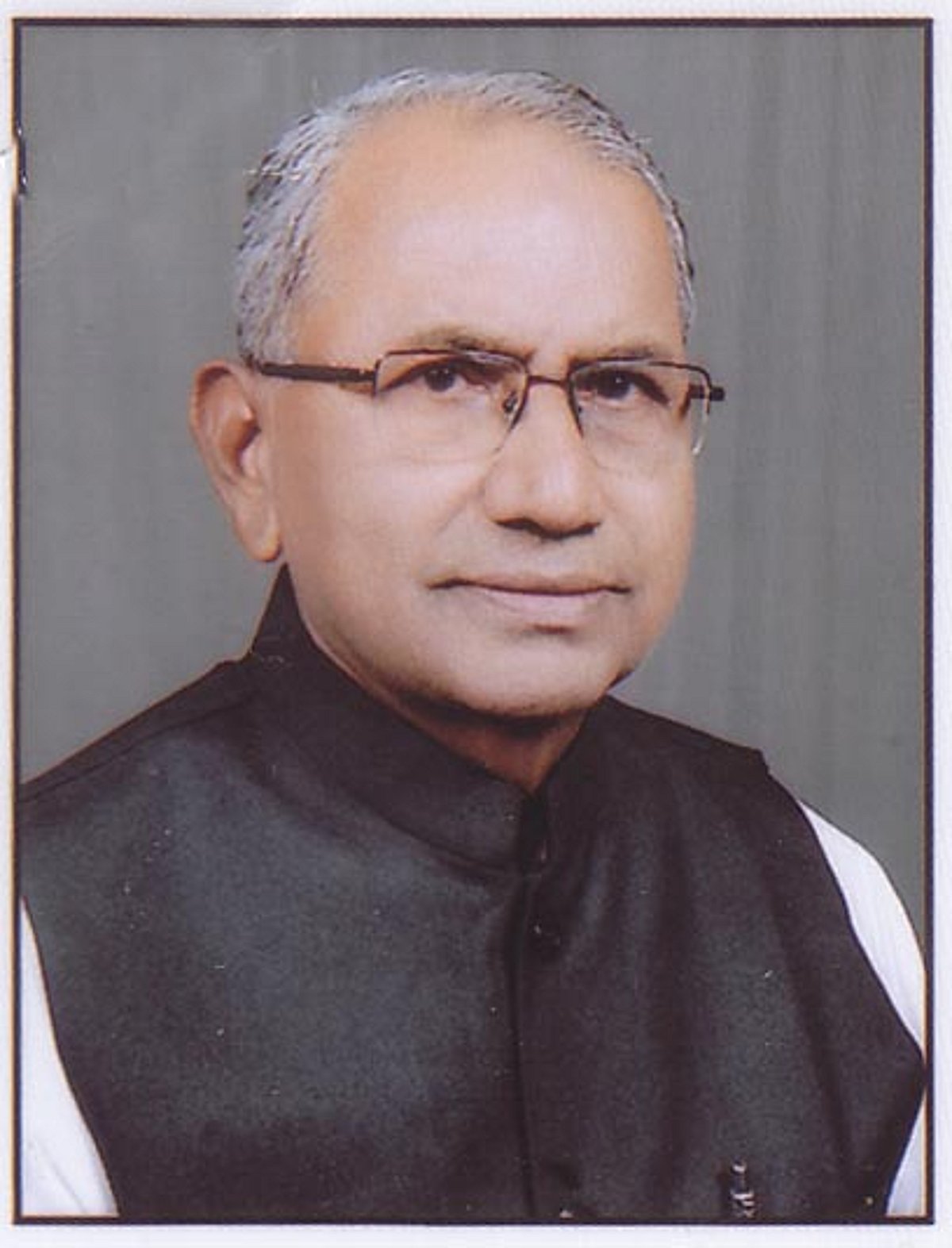 कडकडित संचारबदी लागू करा- डॉ. हंसराज वैद्य