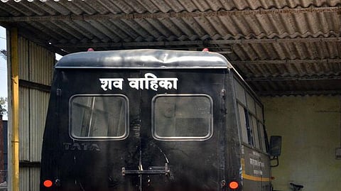 charged more money to transport dead body in shav vahika 