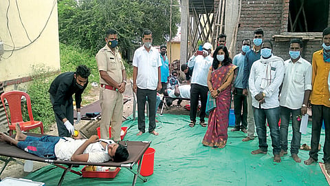 रक्तदान हेच श्रेष्ठ दान, गणेशोत्सवात माणगर्जनाचे अव्वल स्थान
