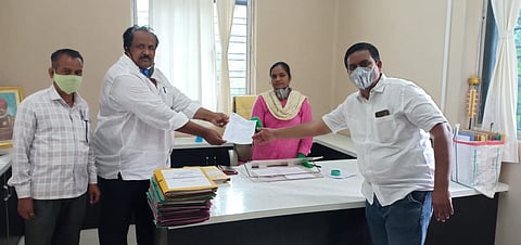ऑनलाइन शिक्षणासाठी मोबाईलऐवजी हवा टीव्ही; यांनी केली मागणी 