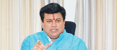 Guardian Minister's instructions regarding Ganeshotsav and  Chakarmani