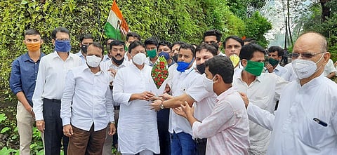 Congress leader Muzaffar Hussain visit konkan Sindhudurg