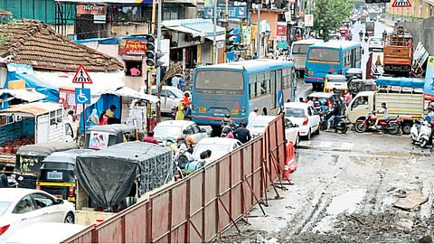 Kasarwadi-Traffic