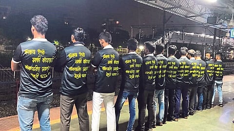 कोकण रेल्वे नेमकी कुणासाठी ? 