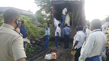जळगावात येणारा गांजा येतोय हैदराबादहून  