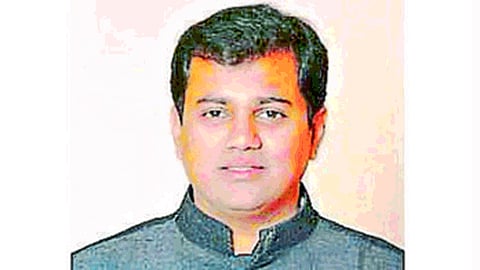 education minister uday samant Discussion with the Vice Chancellor on video conference