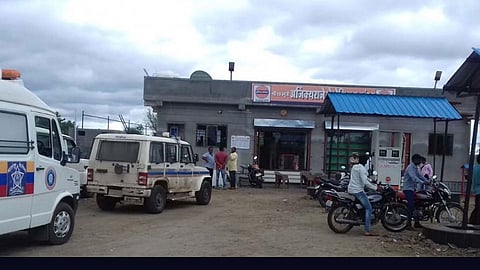 PETROL.jpg