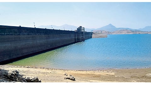 वाढीव पाणीपुरवठा योजनेत गैरप्रकार, शिवसेनेची मंत्र्यांकडे तक्रार
