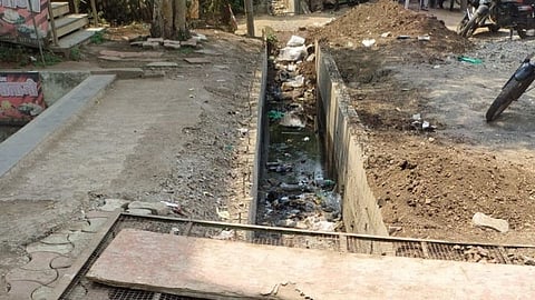 Intentional obstruction to start of subway sewer phase 1.0 deliberate delay by engineer jalgaon news