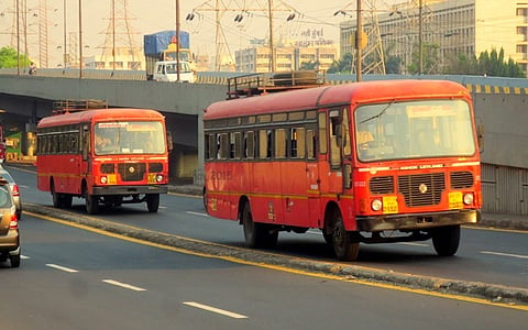 ST Bus