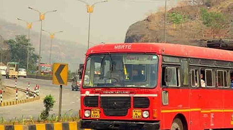 ST Bus