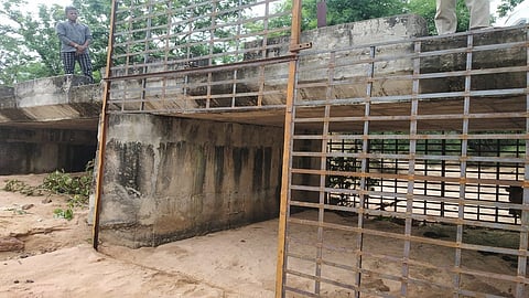 Forest department organized cages to catch dangerous tiger 