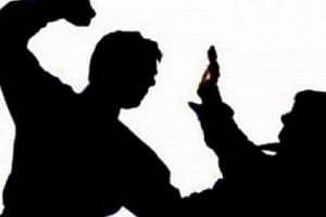 अनैतिक संबधांच्या आरोपावरून 20 वर्षीय पतीने केली पत्नीची हत्या...