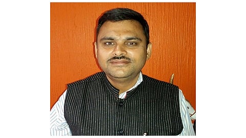 पिंपरीतील अरुण वाणी ठरताहेत 'विघ्नहर्ता' 
