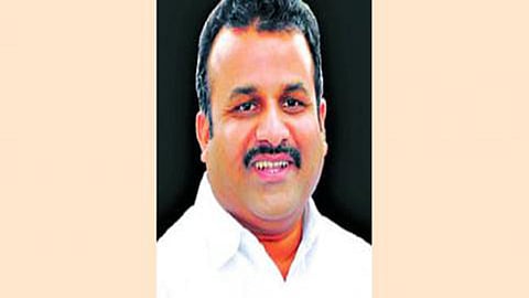 साताऱ्याच्या पालकमंत्र्यांचे जिल्हाधिकाऱ्यांना आदेश; तातडीने पंचनामे करा