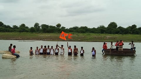 #MarathaKrantiMorcha बीड जिल्ह्यात आंदोलन पेटलेलेच 