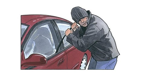 three People Steal Luxury Car Of A Man In Nagpur