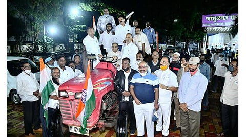 शेती कॉर्पोरेट कंपन्यांच्या घशात घालण्याचा केंद्र सरकारचा घाट : अॅड. रामहरी रुपनवर 