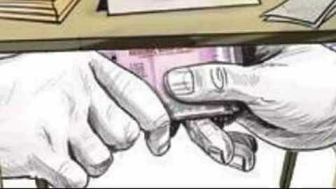Akola News: Corruption inquiry stalled due to Gram Sevaks leave