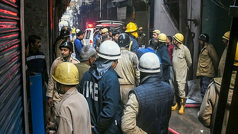 delhi fire rani jhansi road 