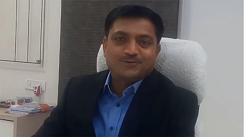 dhakne 