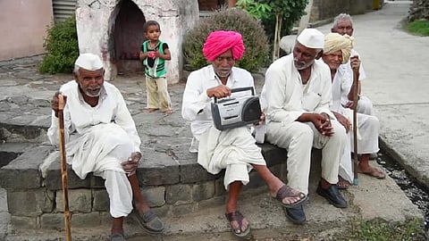 Discussions over Gram Panchayat elections results in villages Gondia 
