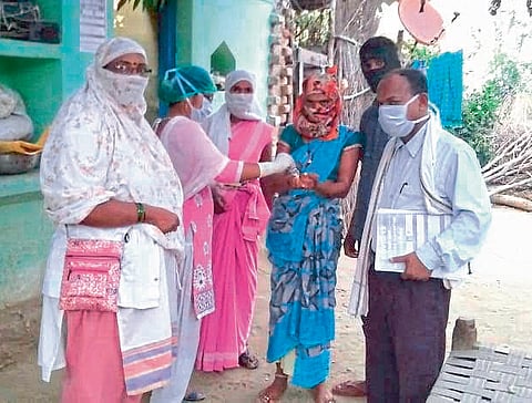 Above 2 thousand workers are fighting with corona in Gadchiroli district 
