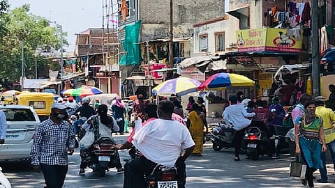 gokhle nagar1.jpg