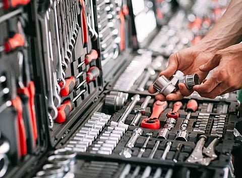 hardware-shop