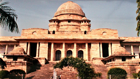 चार आठवड्यात नवी नियमावली आखण्याचे केंद्राला आदेश 