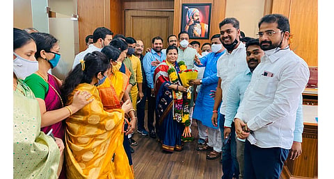 हवेली पंचायत समितीच्या उपसभापतीपदी महाविकास आघाडीच्या हेमलता बडेकर