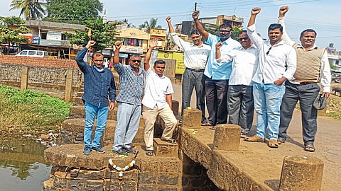 Farmers Unite To Save The Dam Kolhapur Marathi News