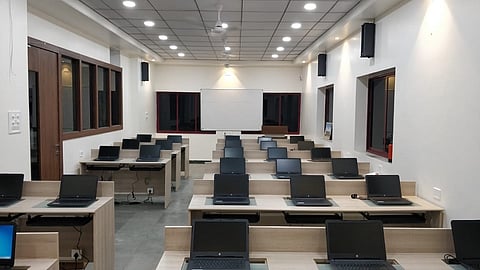 latur computer.jpg