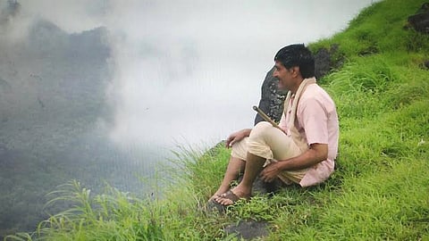 Machivaralka budha GN  Dandekar esakal news
