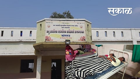 16 student got poisons in ashram school mangrude in nagpur
