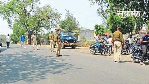 घराबाहेर निघालात? थांबा! विनामास्क फिरणाऱ्यांवर पोलिसांचे आहे लक्ष
