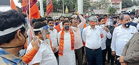 MNS agitation in Shirdi to open temple