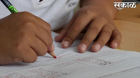 the school students entry face problems with economically in nipani belgaum