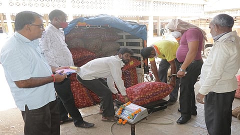 nashik market commitee.jpg