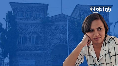 Akola Political News Neema Arora Municipal Corporations first woman IAS Commissioner