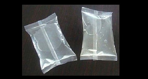 Sale of liquor in water pouches in Nagpur