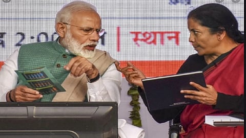 पंतप्रधानांकडून अर्थव्यवस्थेचा आढावा 