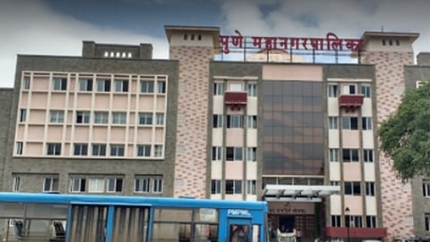 महापालिकेच्या दाव्यावर "पाणी'; पावसाळ्याआधी गटारांची डागडुजी नाहीच 